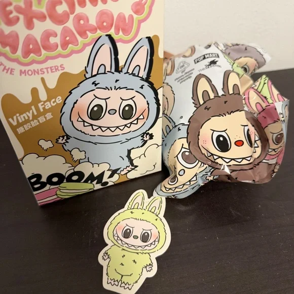 Labubu Exciting Macaron Green Grape - Picture 3 of 4